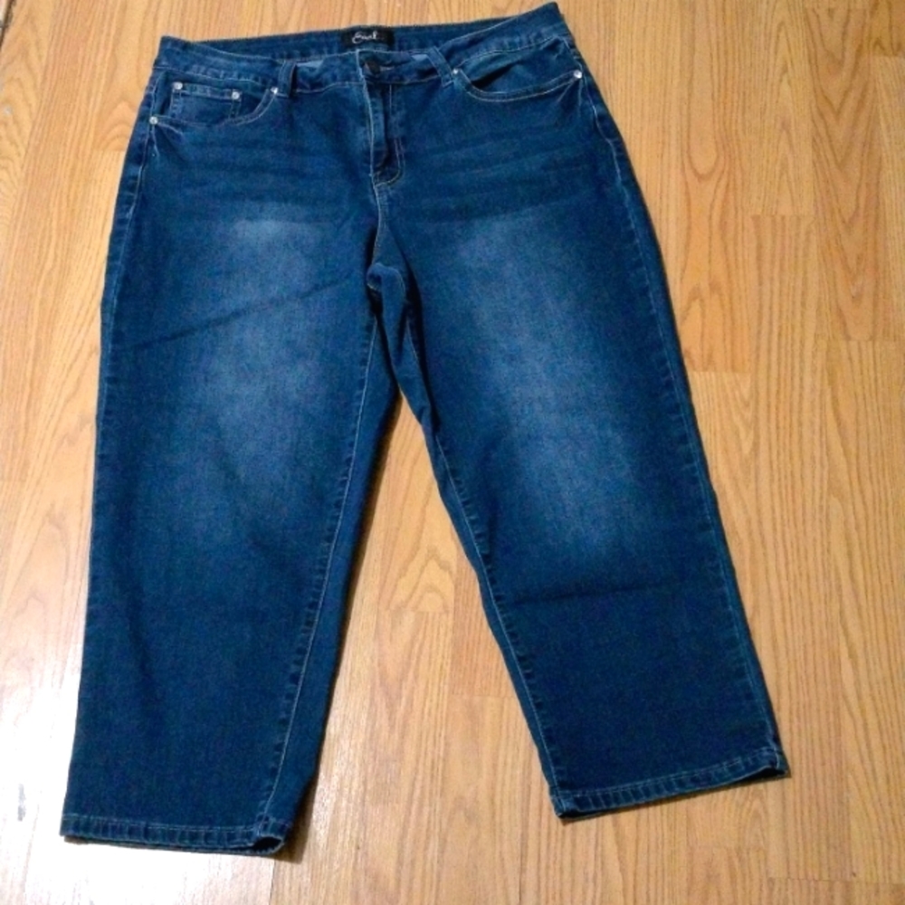 Women's Earl Capri jeans